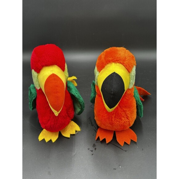 VTG 2 Plush Parrot Stuffed Animal Colorful Bird Toucan Green Red Orange Taiwan - Picture 2 of 6